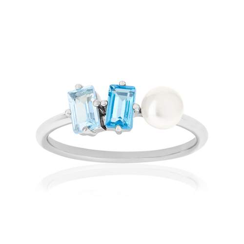 925 sterling silver ring with a Chinese pearl and treated blue topaz stones