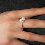 Silver ring 925 Chinese pearls - view worn 1