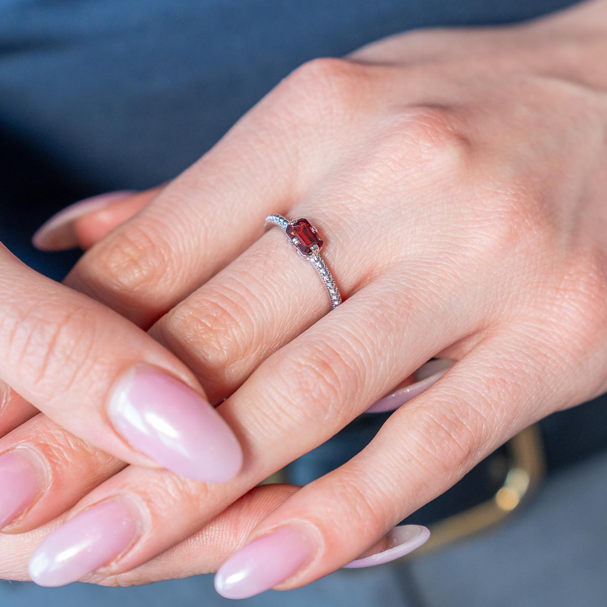 Bague argent 925 grenat - vue porté 1