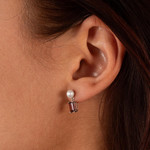 Boucles d'oreilles argent 925 perles de culture de Chine et grenats - vue porté 1