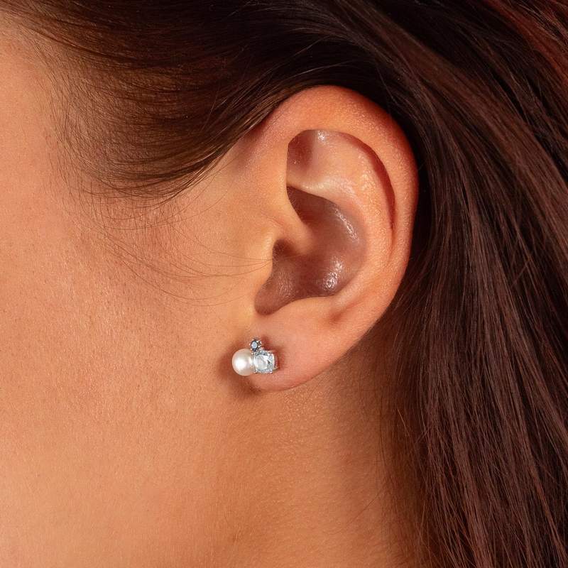 Boucles d'oreille argent 925 perles de culture de Chine et topazes bleues traitées - vue porté 1