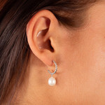 Demi créoles argent 925 perles de culture de Chine - vue porté 1