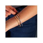 Bracelet jonc plaqué or 3 tons anneaux entrelacés - vue porté 3