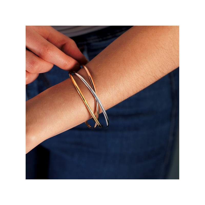 Bracelet jonc plaqué or 3 tons anneaux entrelacés - vue porté 3