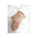 Bague dorée rose zirconia - vue porté 2