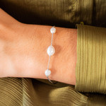 Bracelet argent 925 perles de Chine et zirconias 19cm - vue porté 1