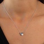 Collier argent 925 perle de Chine pierres imitation et ziconias 45cm - vue porté 1