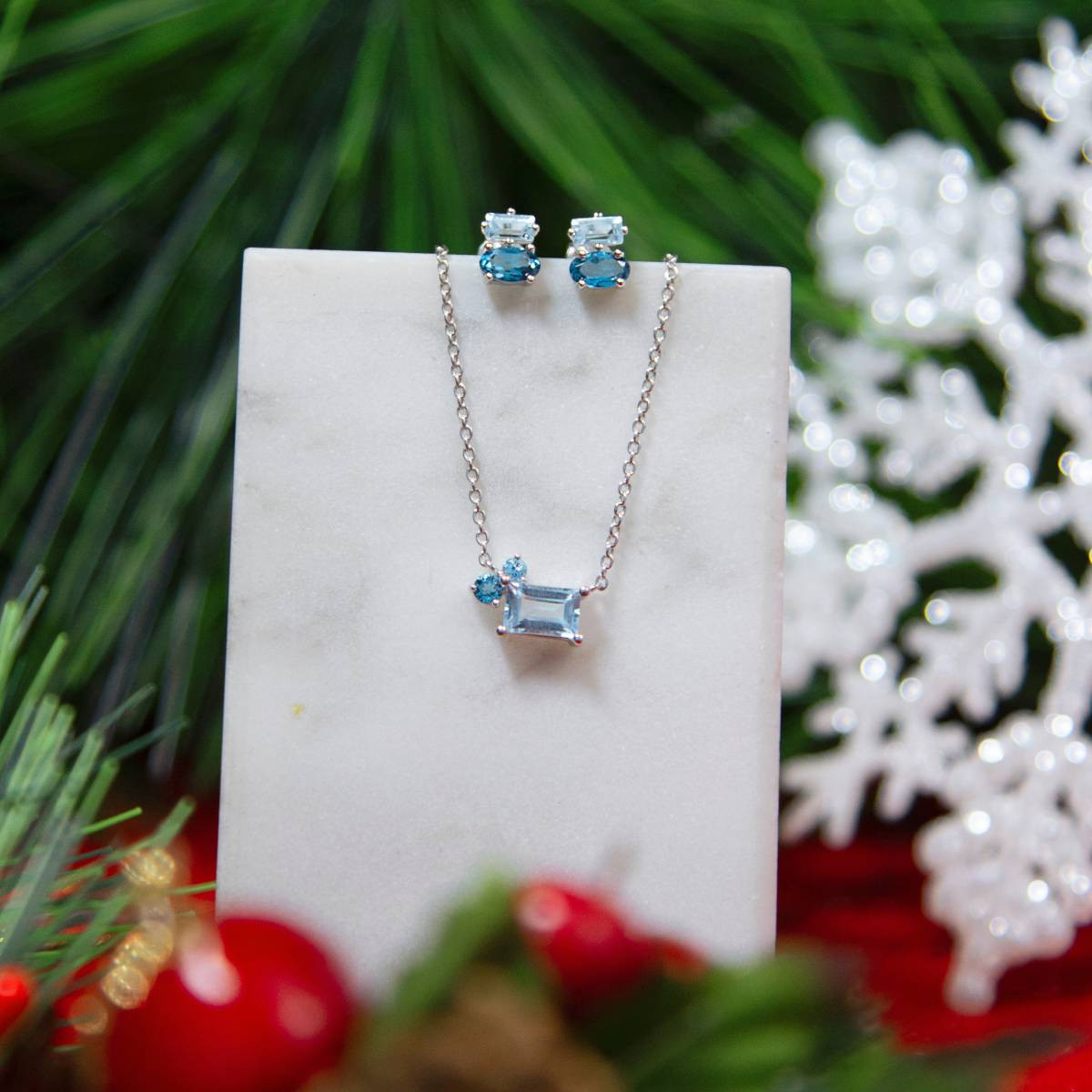 925 zilveren ketting met behandelde blauwe topaas, 45 cm - afbeelding D1