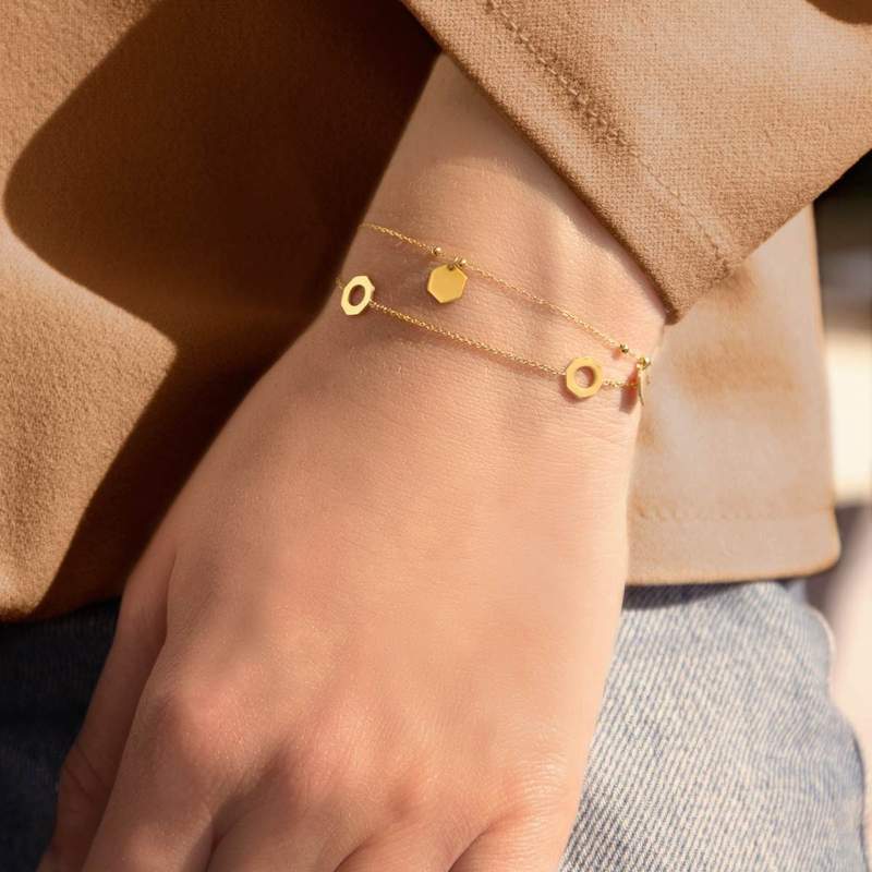 Bracelet or 375 jaune motif nids d'abeilles 18cm - vue porté 1
