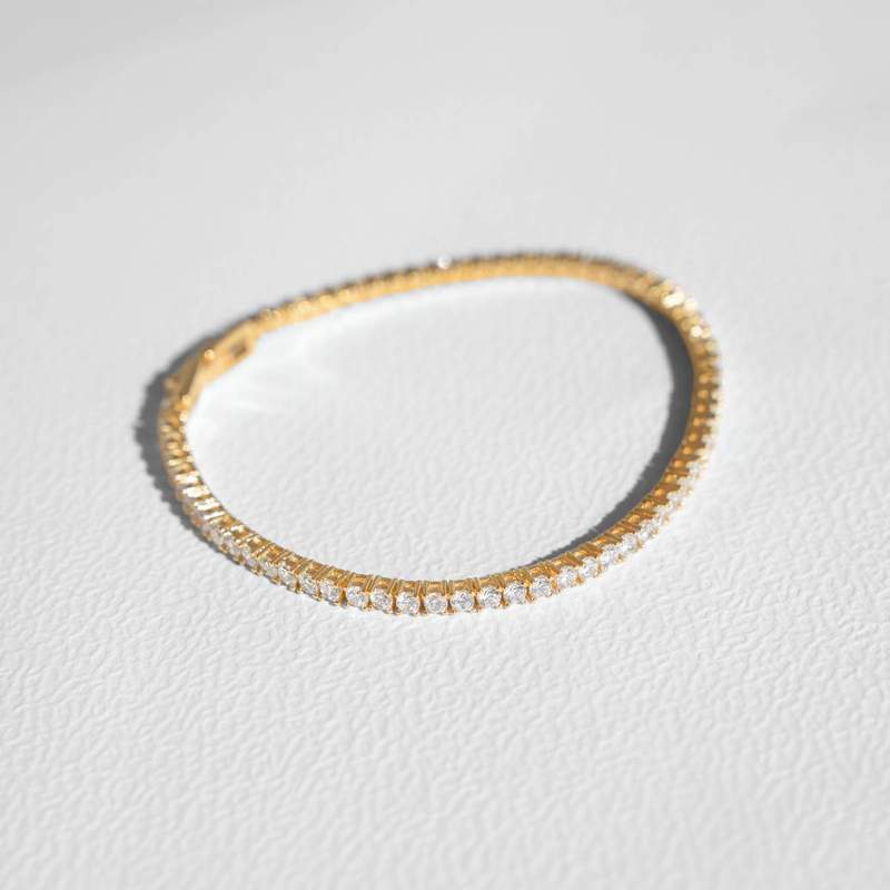 Bracelet tennis plaqué or jaune serti 4 griffes 19,5cm - vue D1