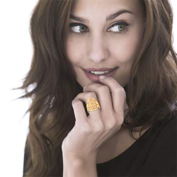 Lacquered gold-plated ring