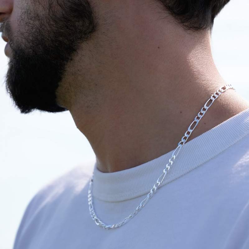 Collier argent 925 maille cheval alternée triple 50 cm - vue porté 1
