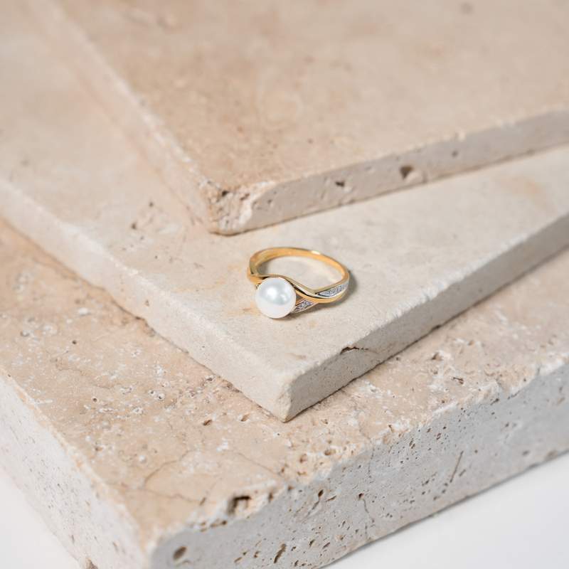 Bague or 375 2 tons perle de culture de Chine et diamants - vue D1