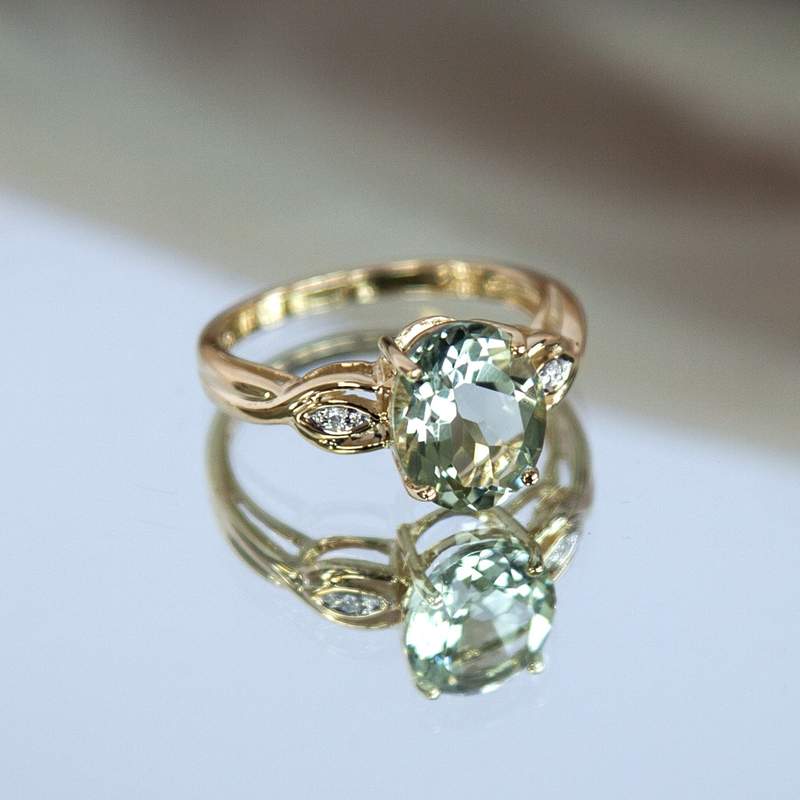 Bague or 375 2 tons quartz vert ovale et diamants - vue D4