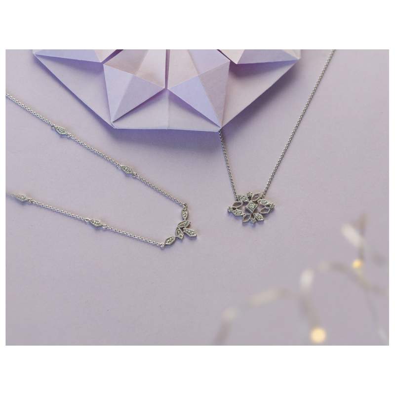 Necklace white gold 375 zirconia 43 cm - view D2
