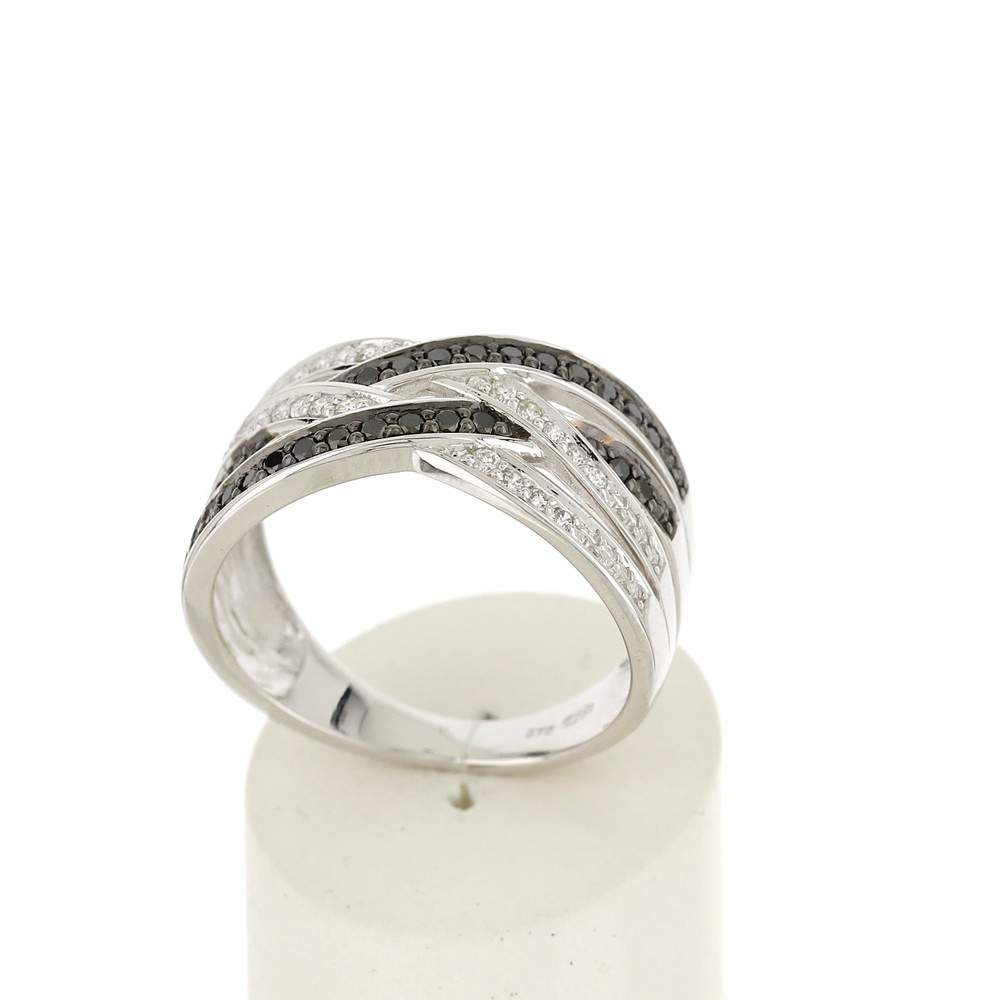 Bague or 375 blanc anneaux entrelacés diamants blancs et noirs traités - vue 2