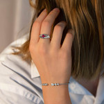 Bague or blanc 375 rubis diamant - vue porté 1