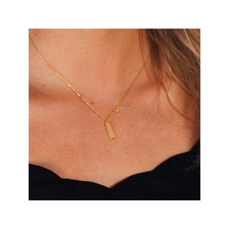Collier or 375 jaune coeur 45 cm - vue porté 1