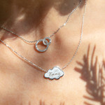 Collier argent 925 anneaux entrelacés zirconias 45 cm - vue porté 1