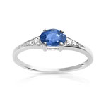 Bague or 750 blanc saphir ovale et diamants - vue 1