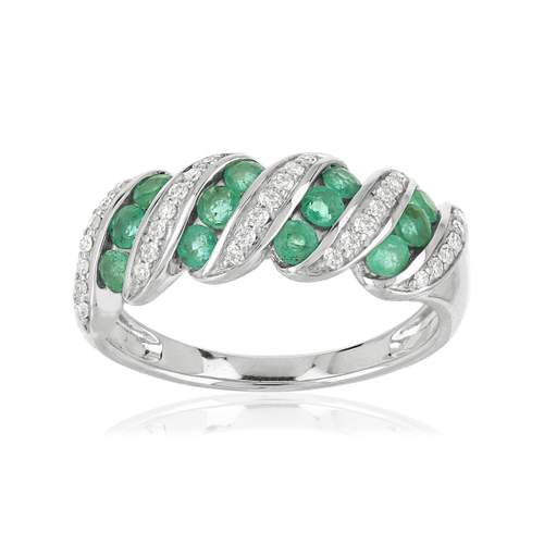 Twisted emerald and diamond ring in 750 white gold