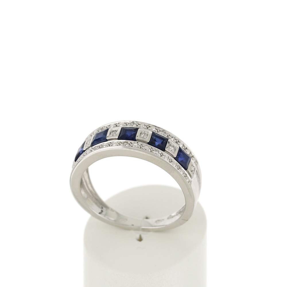 Bague or 750 blanc saphirs carrés et diamants - vue 2