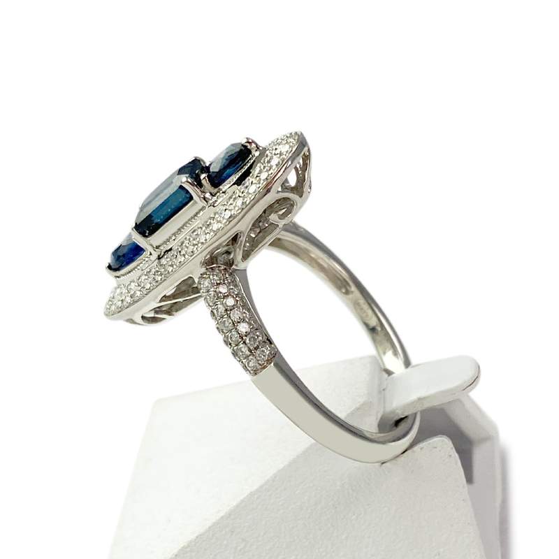 Bague or 750 blanc saphir et diamant - vue 2