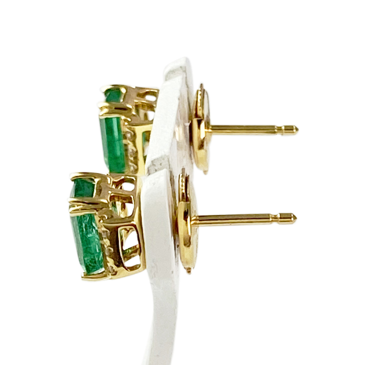 Boucles d'oreilles or 750 jaune emeraude et diamant - vue 2