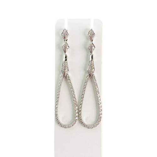 Boucles d'oreilles or 750 blanc diamant