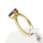Bague or 750 jaune saphir et diamant - vue 2