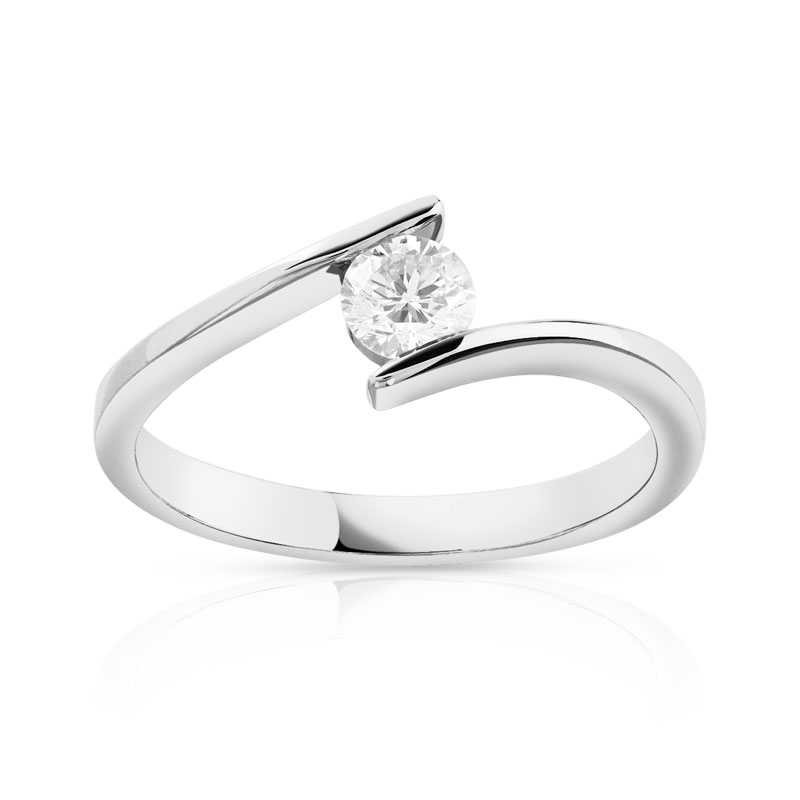 Bague solitaire or 750 blanc diamant 30/100e de carat