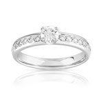 Bague solitaire or 750 blanc diamant 60/100e de carat - vue 1