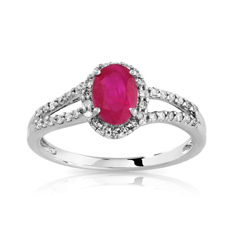 Bague or 750 blanc rubis ovale et diamants - vue 1