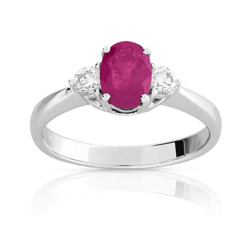 750 witgouden ring met robijn en diamant