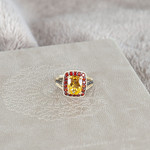 Bague or 375 jaune rectangulaire pierres fines - vue D3