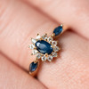 375 gold ring with two-tone oval sapphires and white-treated topazes - view Vporté 1