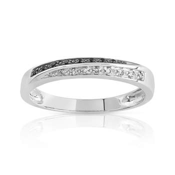 375 white gold ring with treated black diamonds and white diamonds