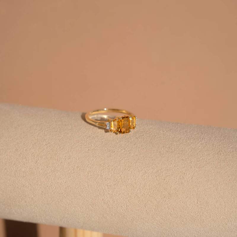 Bague or 375 2 tons citrines rectangulaires et diamants - vue D1