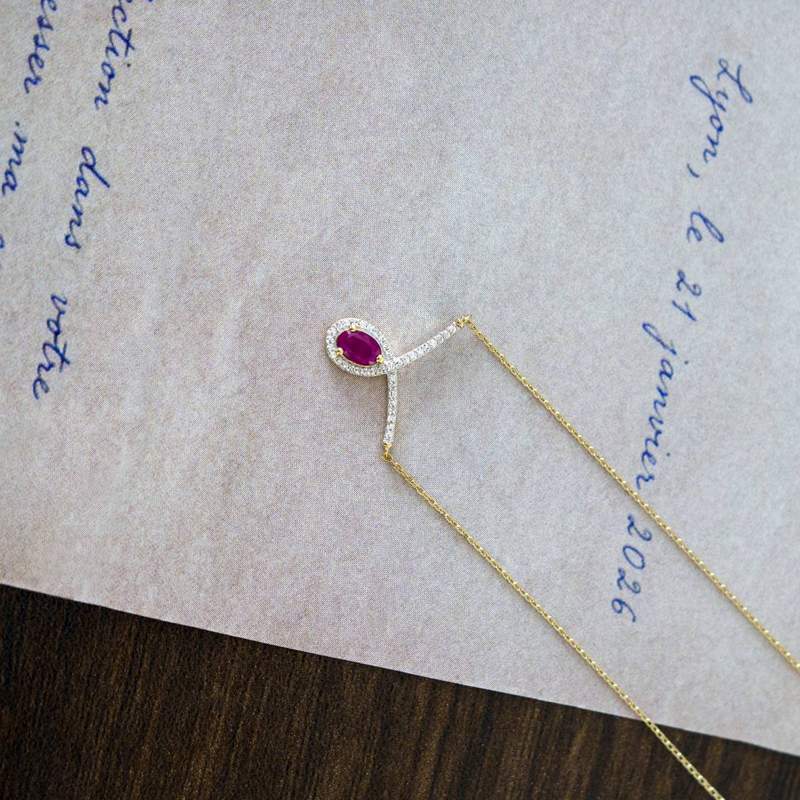 Collier or 375 2 tons rubis ovale et diamants 42 cm - vue D1