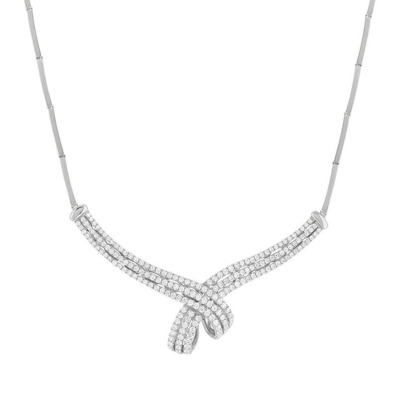 Collier or blanc 750 et diamants, 43 cm - vue 1