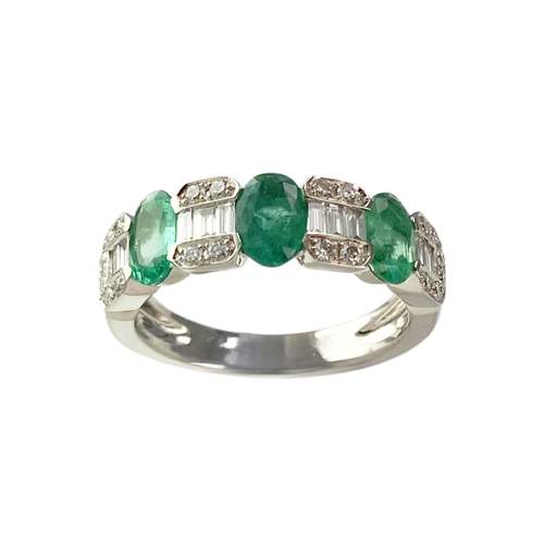 Bague or 750 blanc emeraude diamant