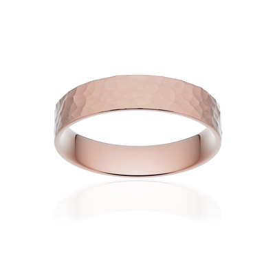 Alliance classique ruban plat confort or 750 rose martelé 4,5 mm - vue 1