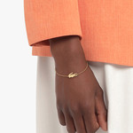 Bracelet LACOSTE acier rosé - vue porté 1