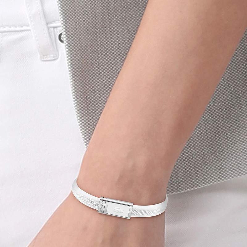 Bracelet LACOSTE acier - vue porté 1