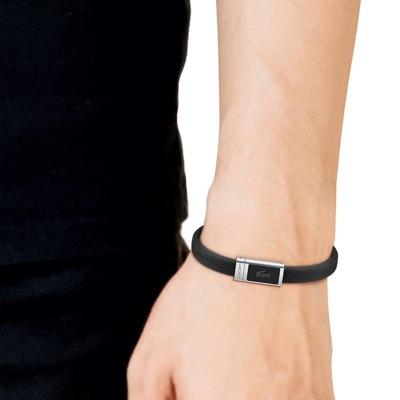 Bracelet LACOSTE acier - vue porté 1