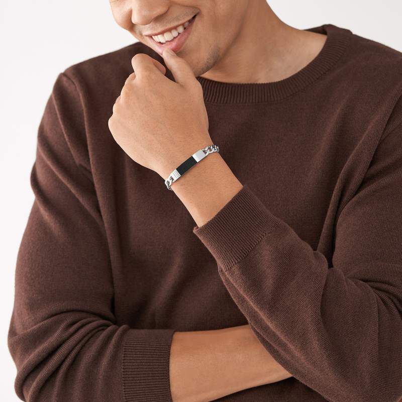 Bracelet FOSSIL acier inoxydable résine noire 20,5 cm - vue porté 2