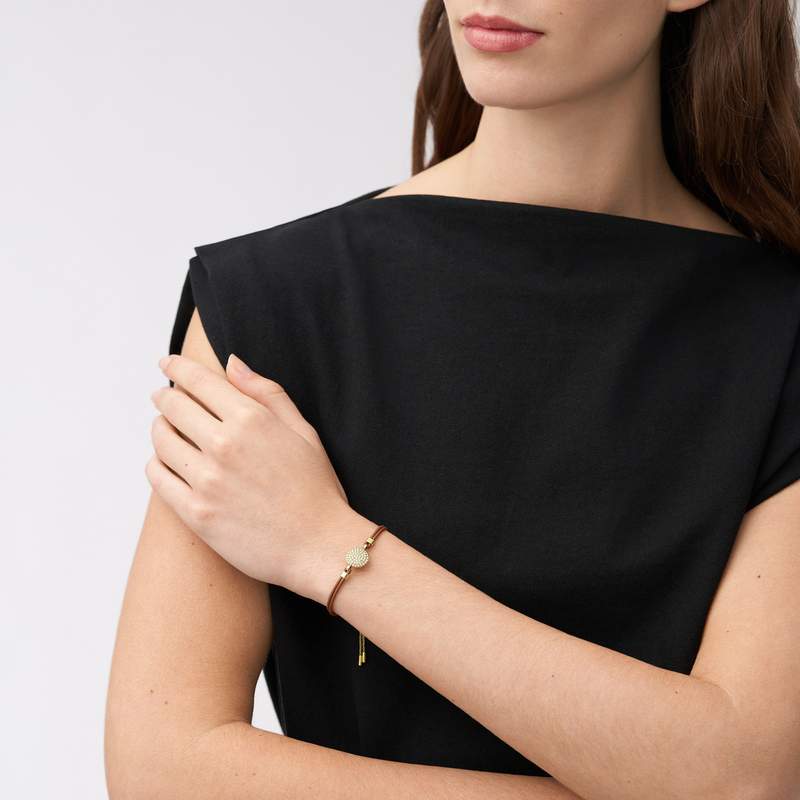 Bracelet FOSSIL acier inoxydable cuir marron cristal - vue porté 2