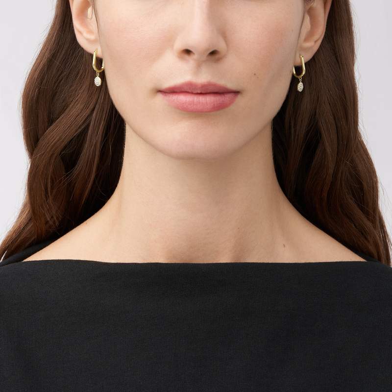 Boucles d'oreilles FOSSIL acier inoxydable doré crital - vue porté 2