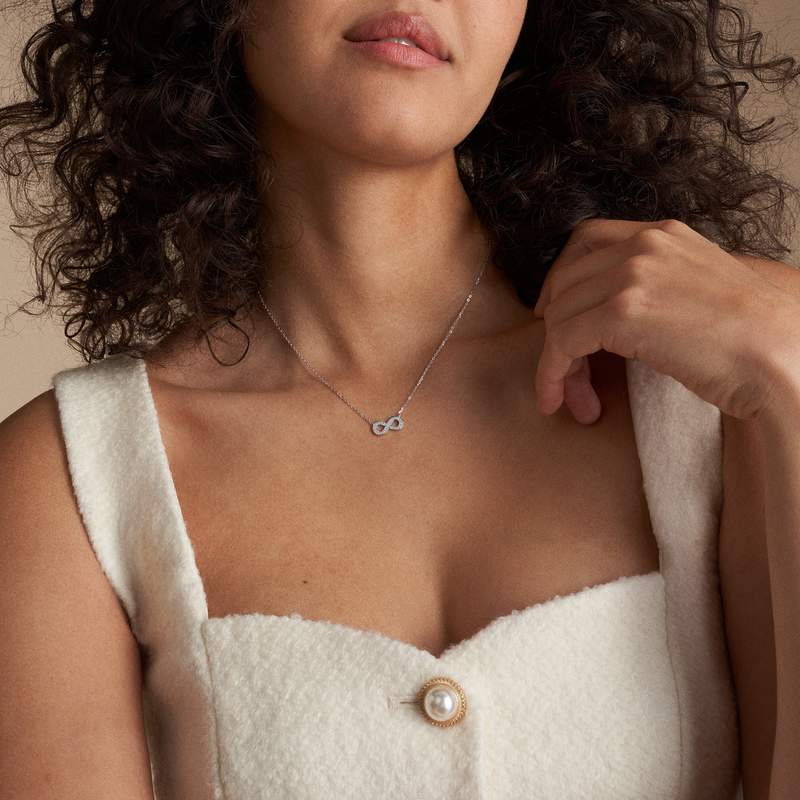 Collier FOSSIL argent 925 infini zirconias 45 cm - vue porté 1