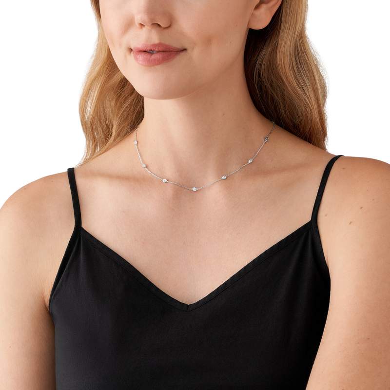 Collier MICHAEL KORS argent 925 rhodié zirconias 43 cm - vue porté 1